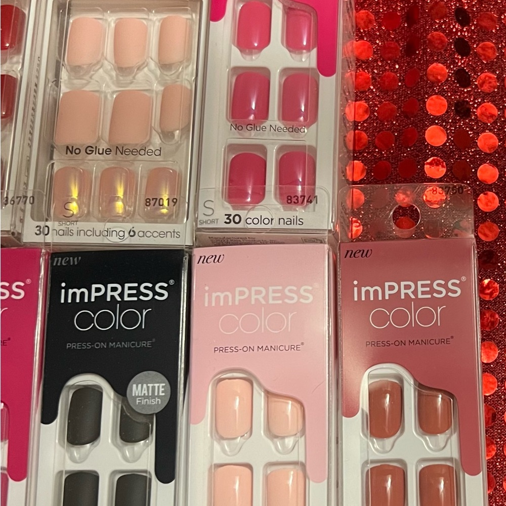 IMPRESS PRESS ON NAILS